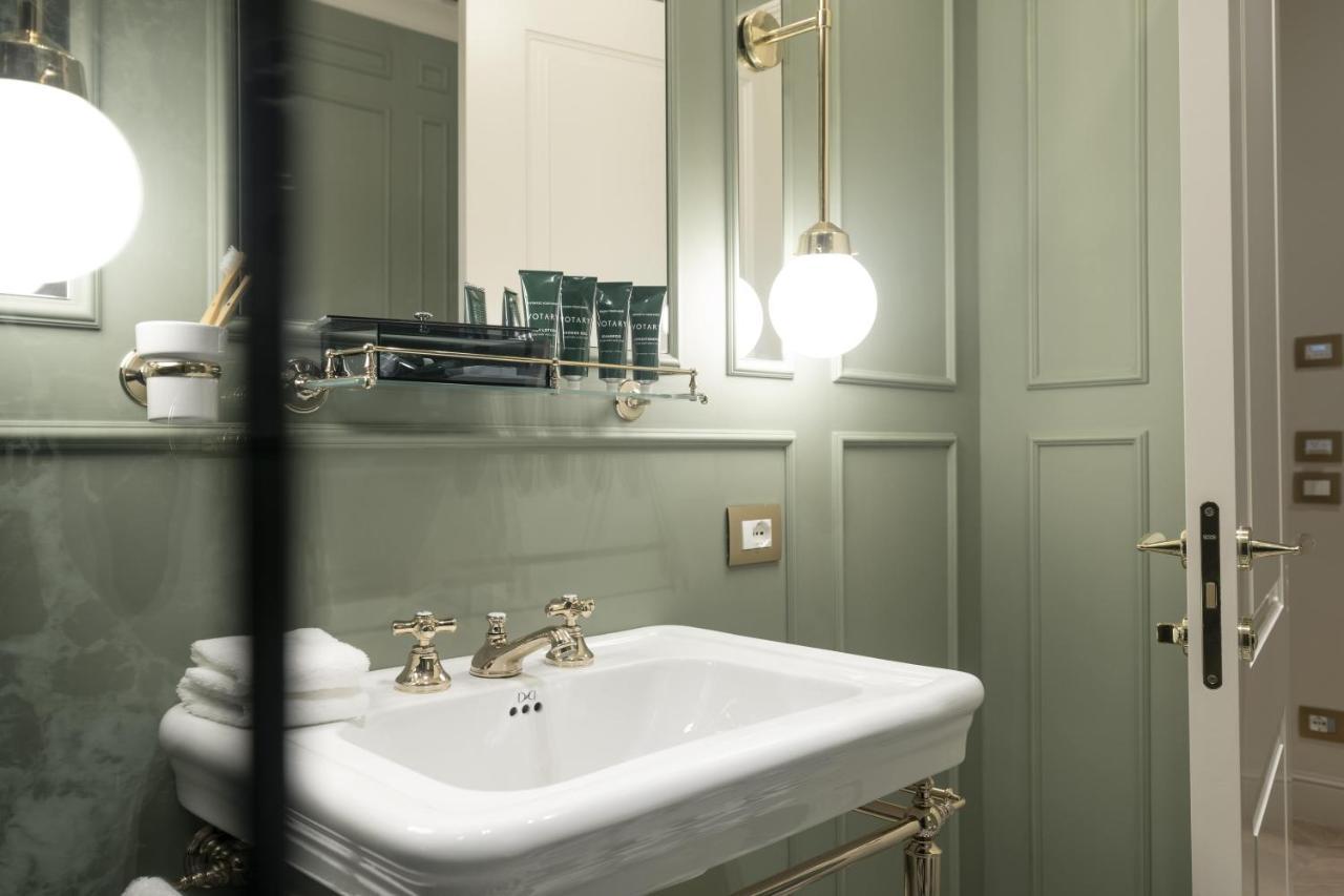 Hotel La Gemma Florence Buitenkant foto Bathroom
