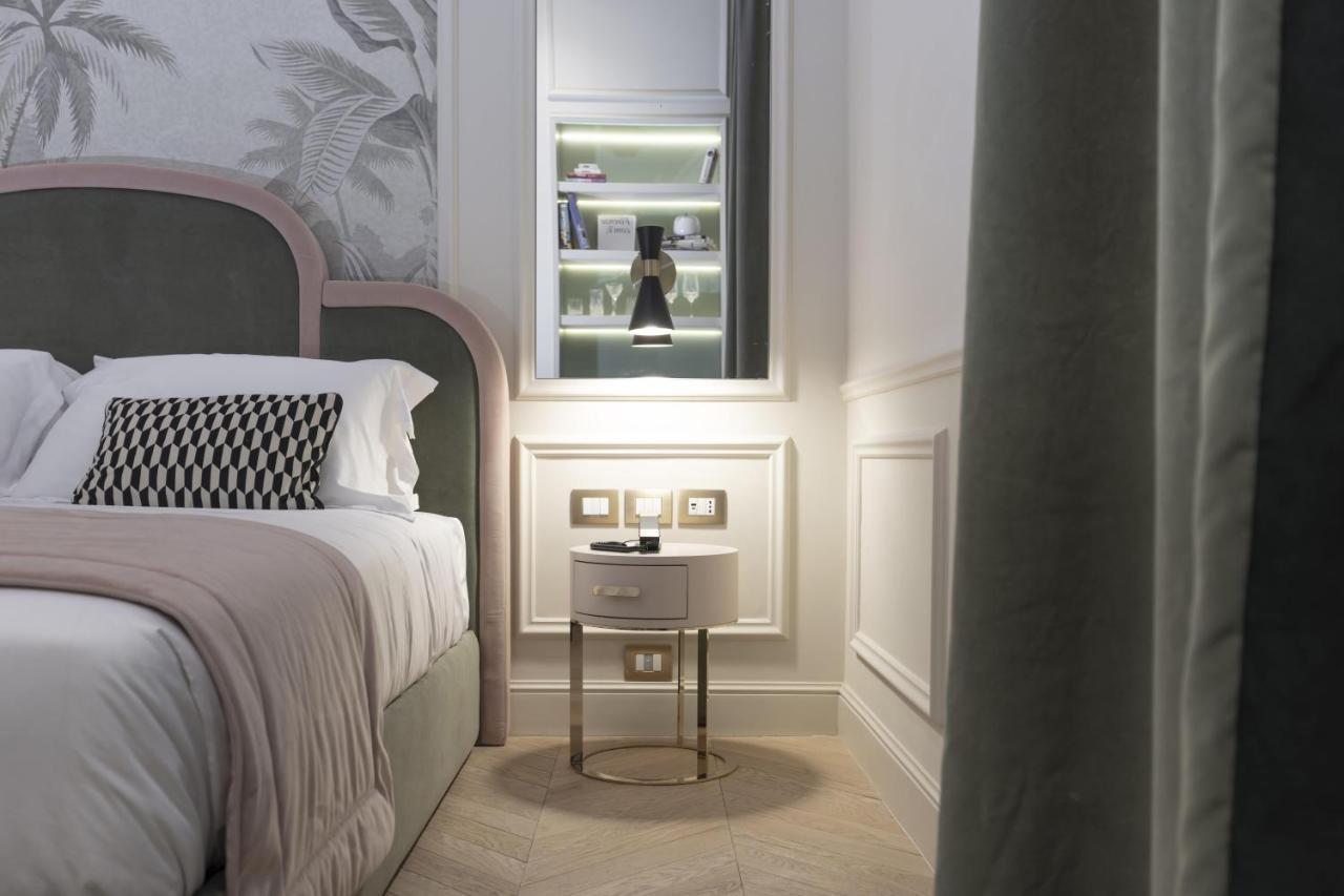 Hotel La Gemma Florence Buitenkant foto A bedroom at the hotel