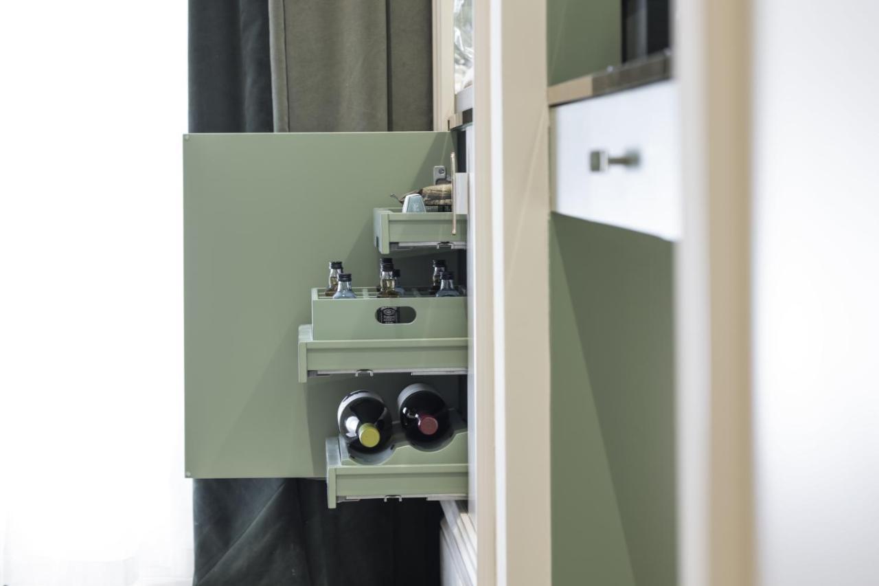 Hotel La Gemma Florence Buitenkant foto A wine rack